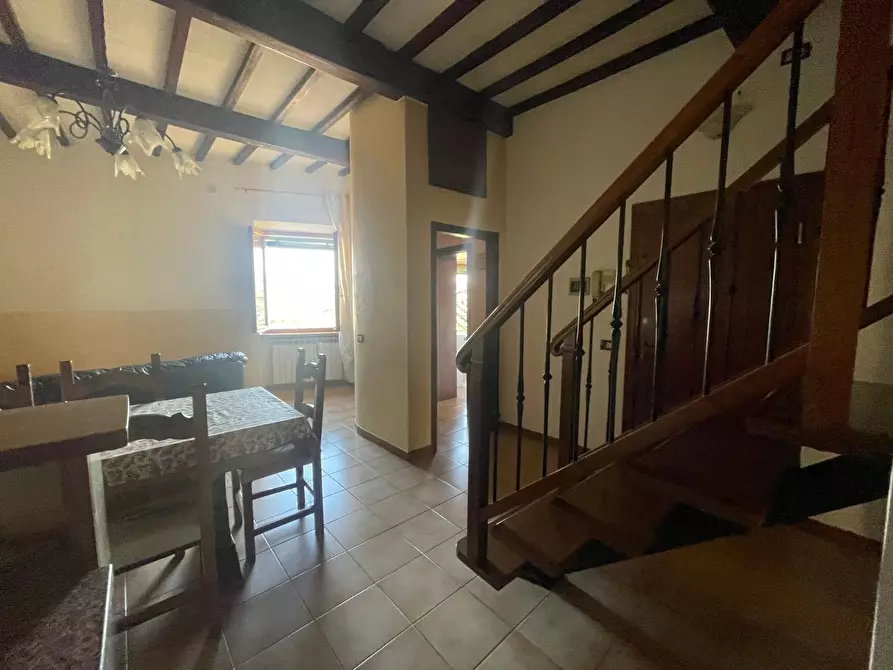 Immagine 2 di Appartamento in vendita  a Poggibonsi