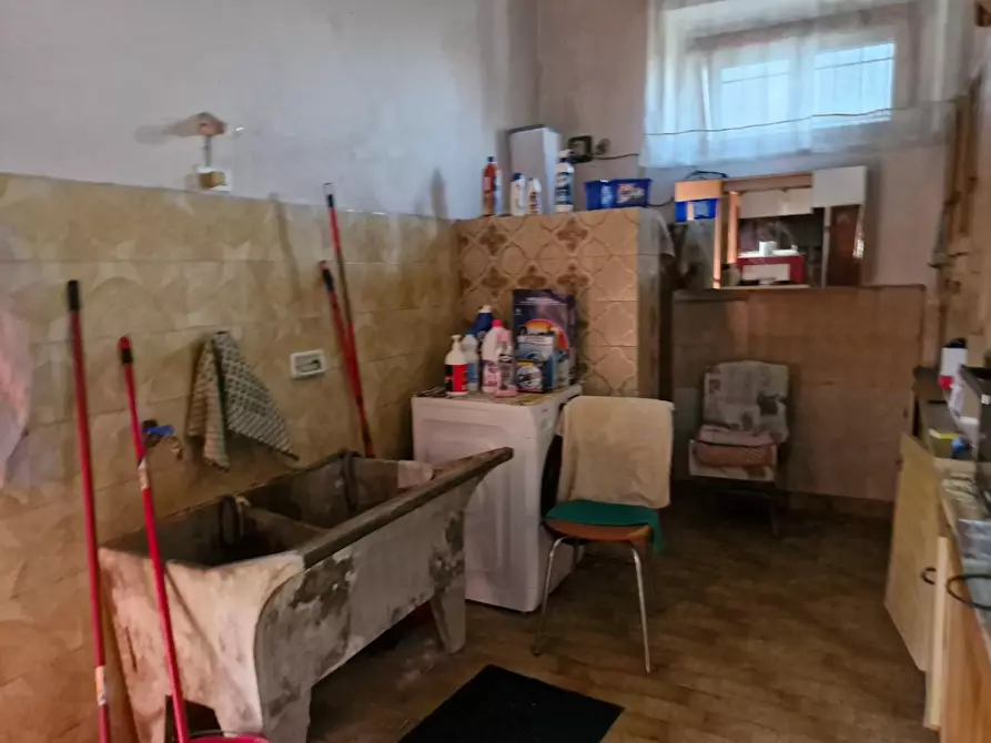 Immagine 22 di Casa colonica in vendita  a Campiglia Marittima