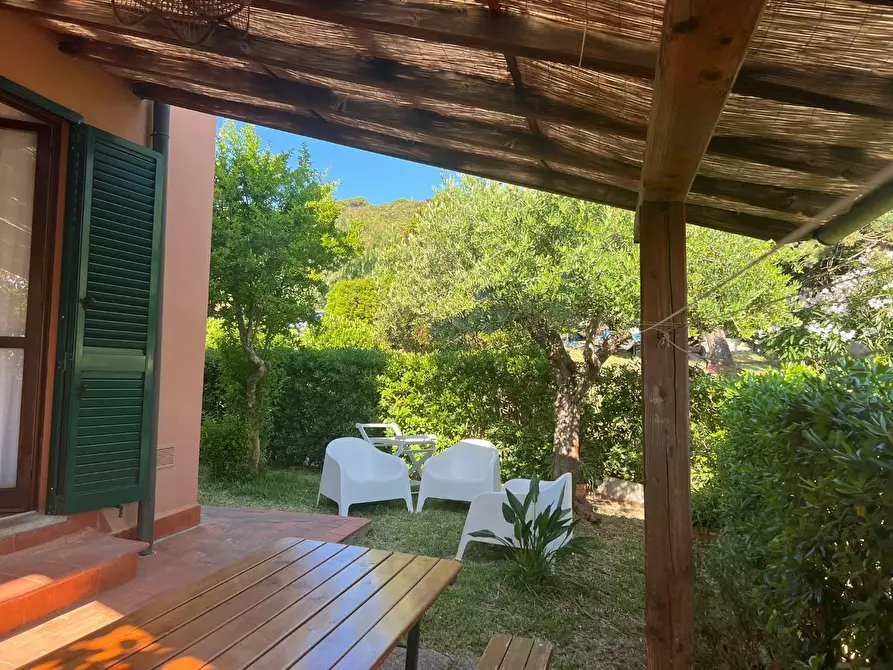 Immagine 21 di Appartamento in vendita  a Rio Marina