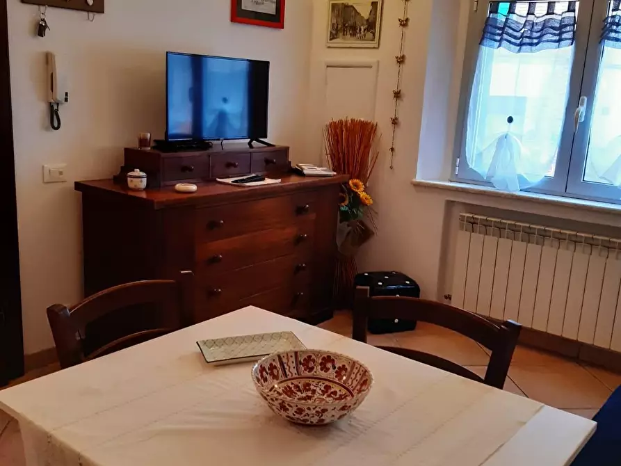 Immagine 9 di Appartamento in vendita  a Siena