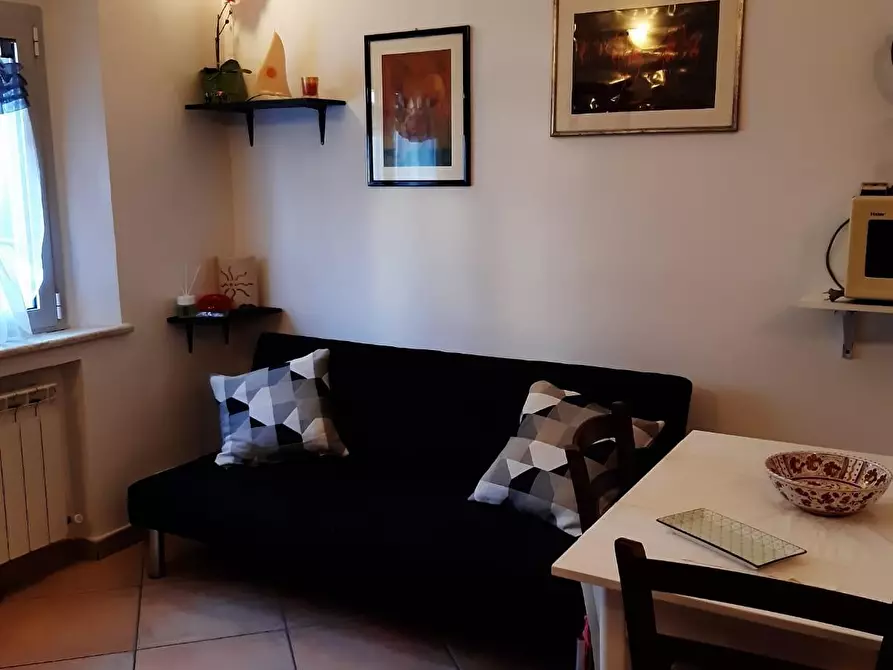 Immagine 14 di Appartamento in vendita  a Siena