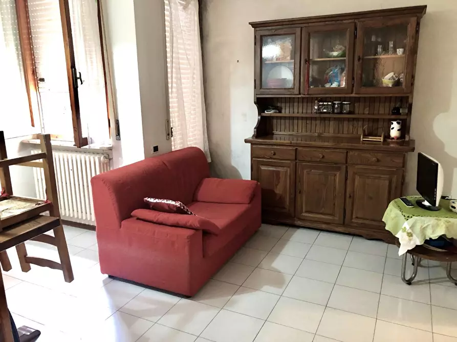 Immagine 19 di Appartamento in vendita  a Siena