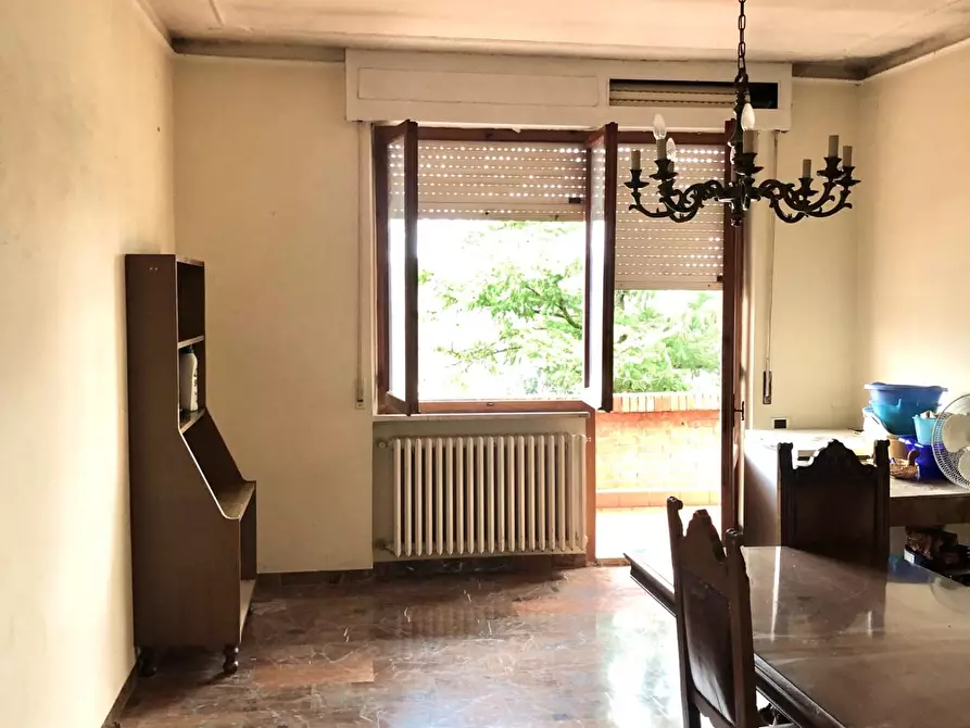 Immagine 3 di Appartamento in vendita  a Siena