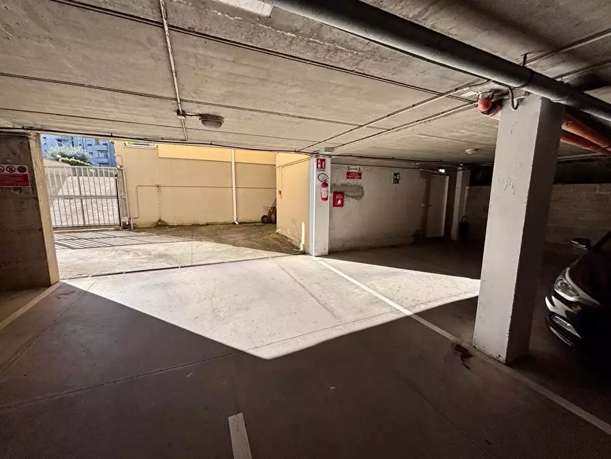 Immagine 22 di Appartamento in vendita  a Pontedera