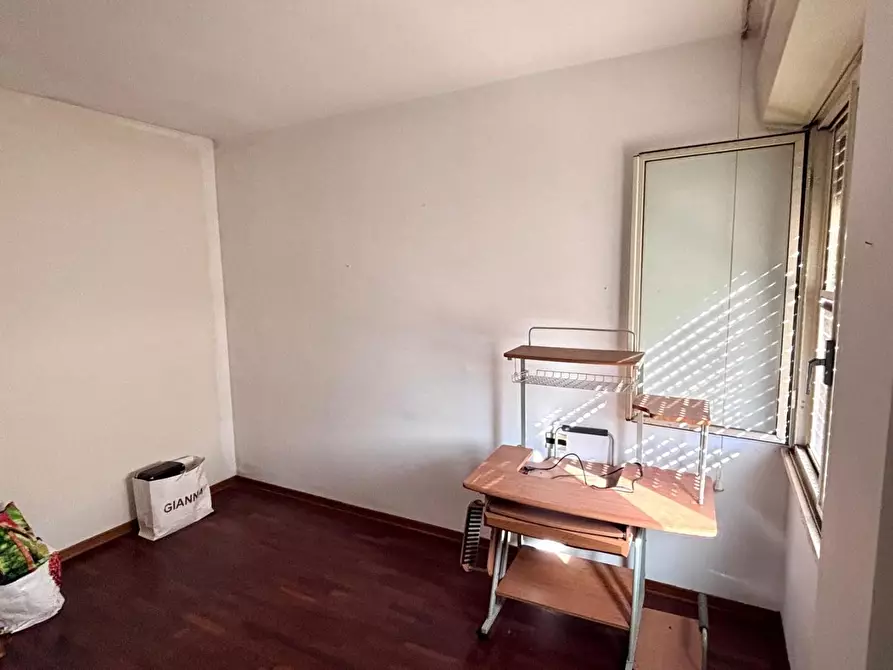 Immagine 14 di Appartamento in vendita  a Pontedera