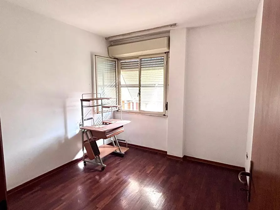 Immagine 15 di Appartamento in vendita  a Pontedera