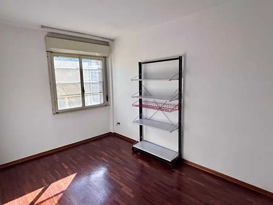 Immagine 16 di Appartamento in vendita  a Pontedera