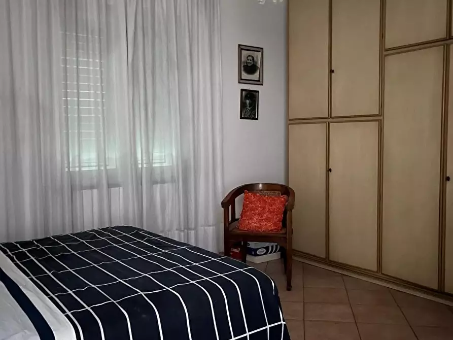 Immagine 12 di Casa bifamiliare in vendita  a Massa