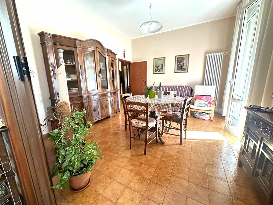 Immagine 12 di Villa in vendita  a Empoli