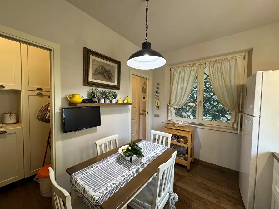 Immagine 10 di Villa in affitto  a Forte Dei Marmi