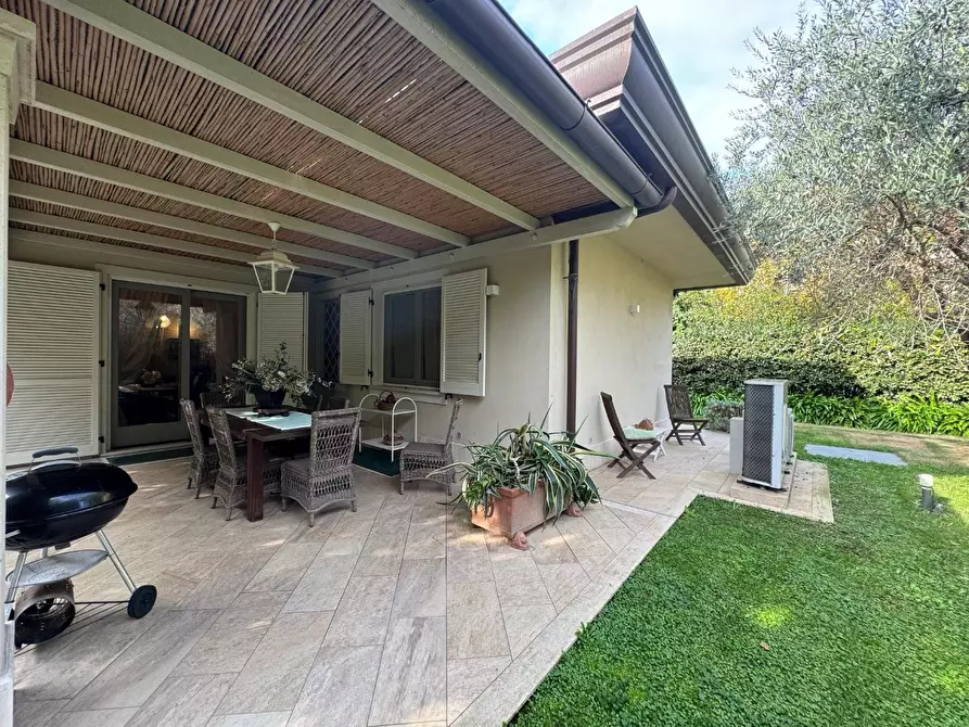 Immagine 40 di Villa in affitto  a Forte Dei Marmi