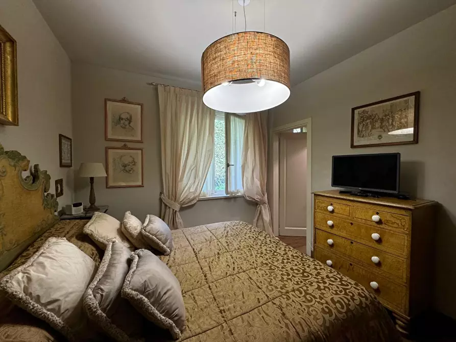 Immagine 13 di Villa in affitto  a Forte Dei Marmi