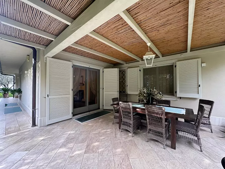 Immagine 43 di Villa in affitto  a Forte Dei Marmi