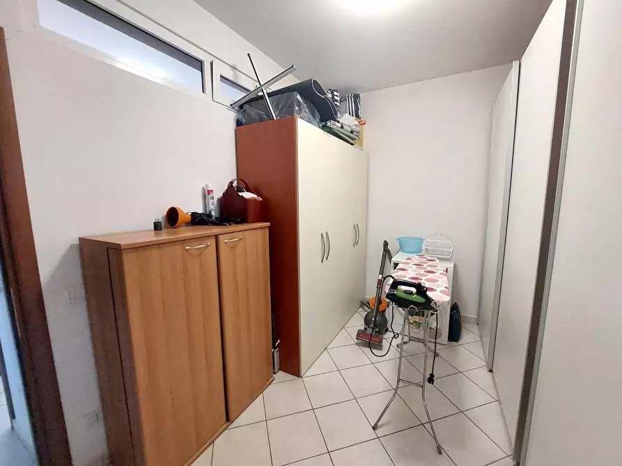 Immagine 10 di Appartamento in vendita  a Cascina