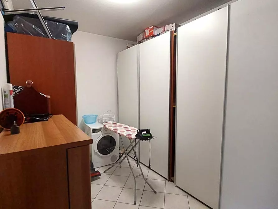 Immagine 11 di Appartamento in vendita  a Cascina