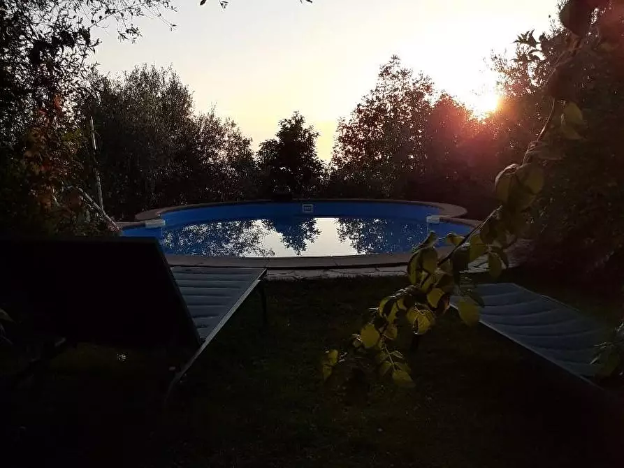 Immagine 28 di Villa in vendita  a Massa