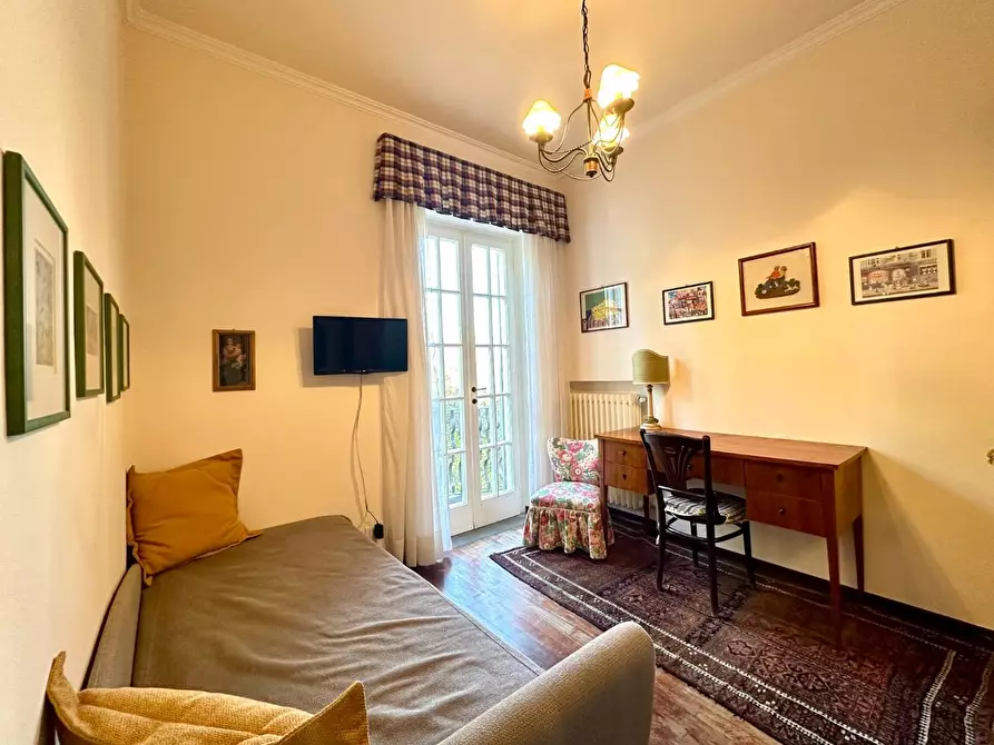 Immagine 35 di Villa in vendita  a Lucca