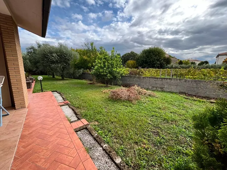 Immagine 41 di Casa bifamiliare in vendita  a Cascina