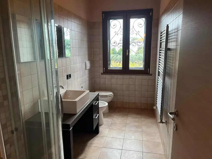 Immagine 29 di Casa bifamiliare in vendita  a Cascina