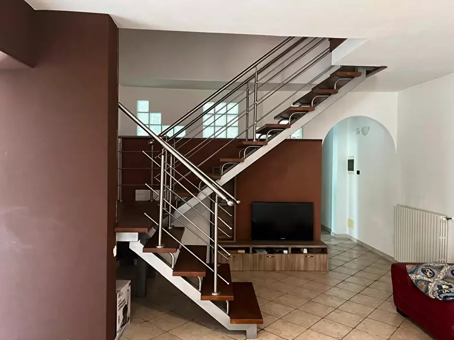 Immagine 30 di Casa bifamiliare in vendita  a Cascina