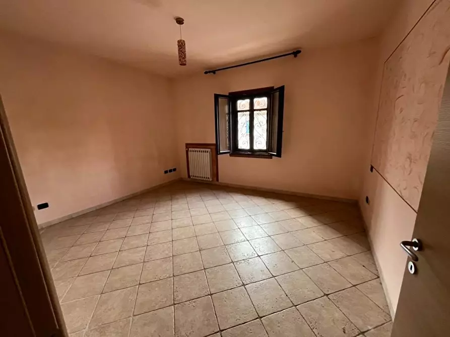 Immagine 19 di Casa bifamiliare in vendita  a Cascina