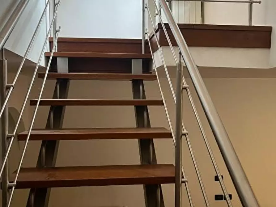 Immagine 31 di Casa bifamiliare in vendita  a Cascina