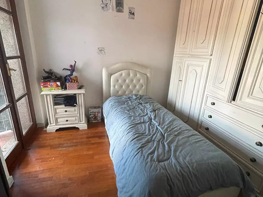 Immagine 5 di Villa in vendita  a Carrara