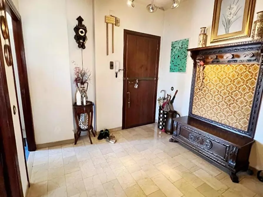 Immagine 20 di Appartamento in vendita  a La Spezia