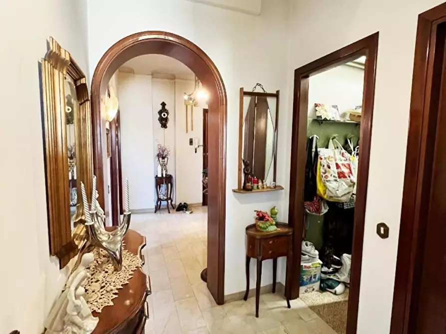 Immagine 9 di Appartamento in vendita  a La Spezia