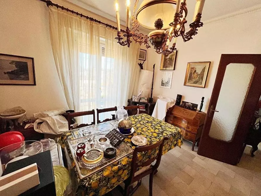 Immagine 14 di Appartamento in vendita  a La Spezia