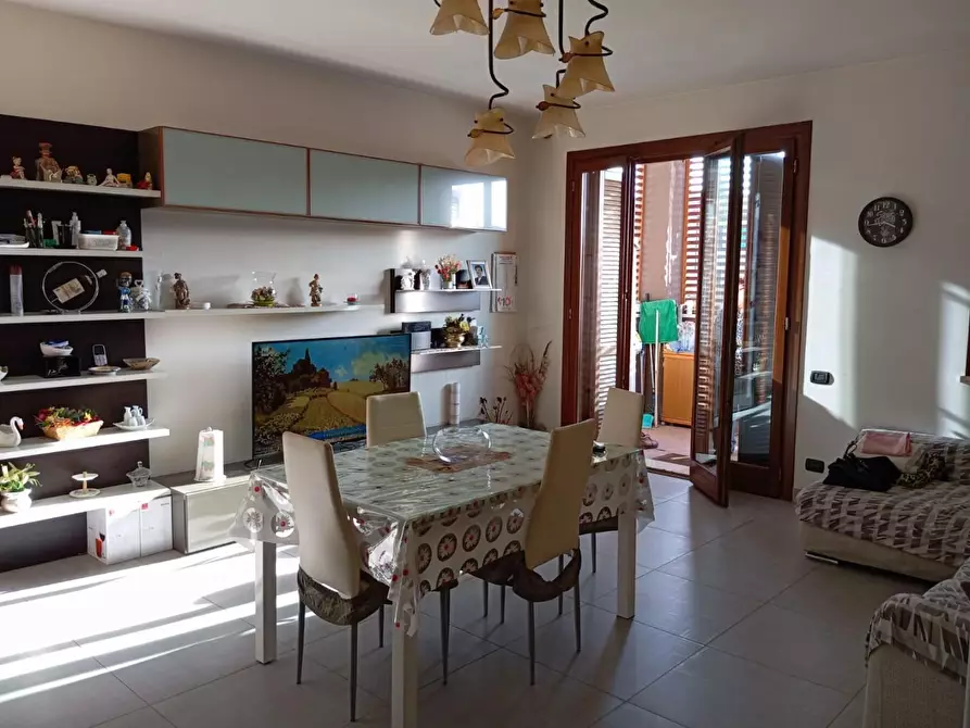 Immagine 2 di Appartamento in vendita  a Poggibonsi