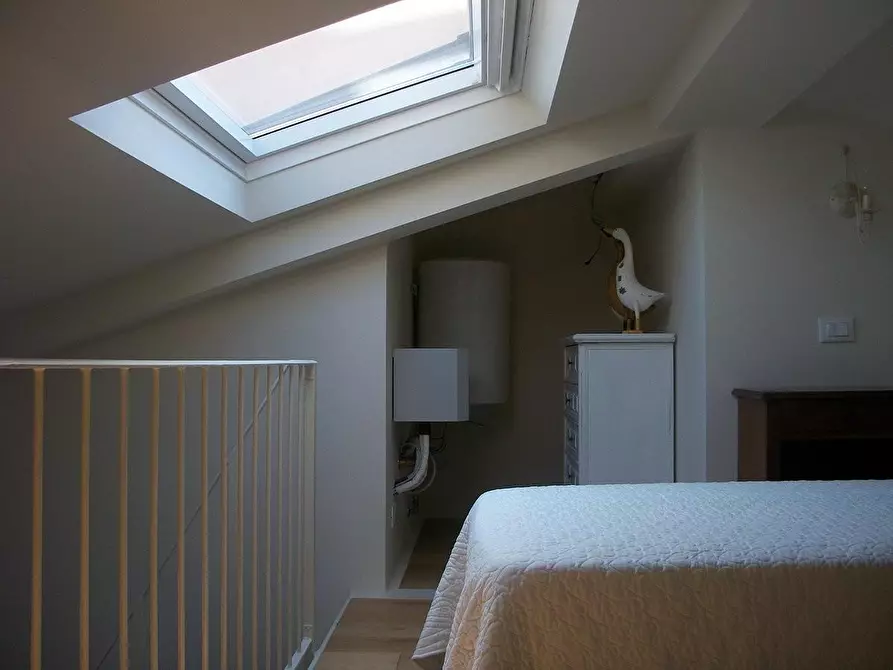 Immagine 7 di Appartamento in affitto  a Carrara