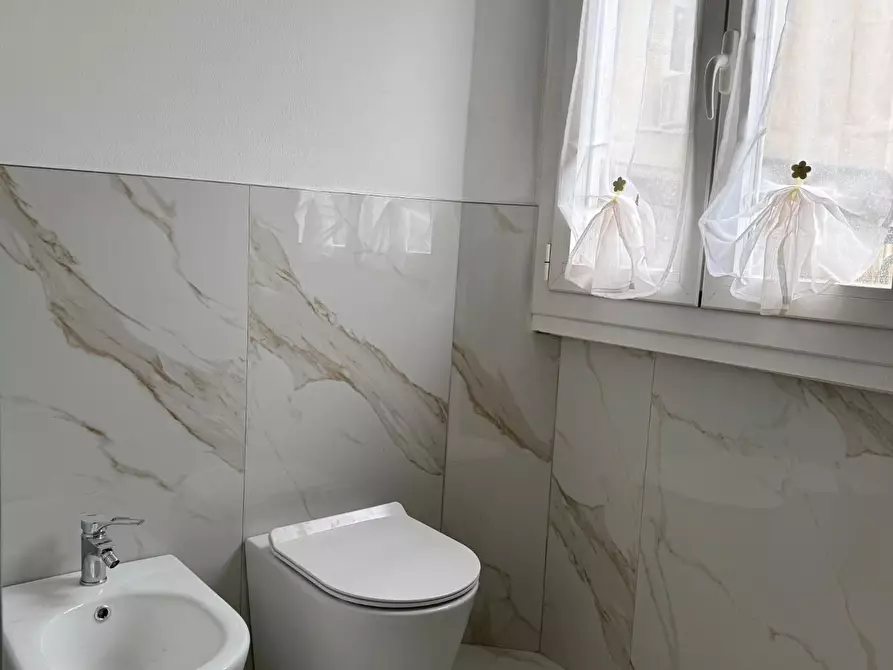 Immagine 8 di Appartamento in vendita  a San Giuliano Terme