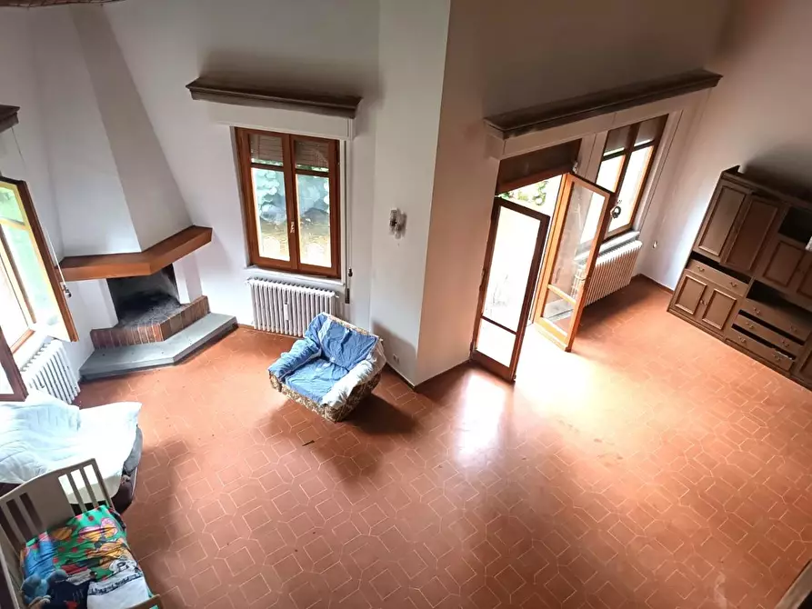 Immagine 1 di Villa in vendita  a Castelnuovo Di Garfagnana