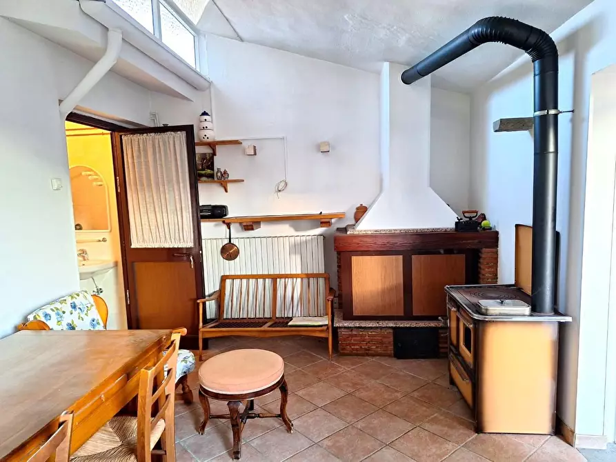 Immagine 20 di Villa in vendita  a Porcari