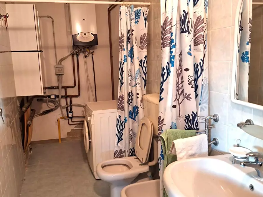 Immagine 22 di Villa in vendita  a Porcari