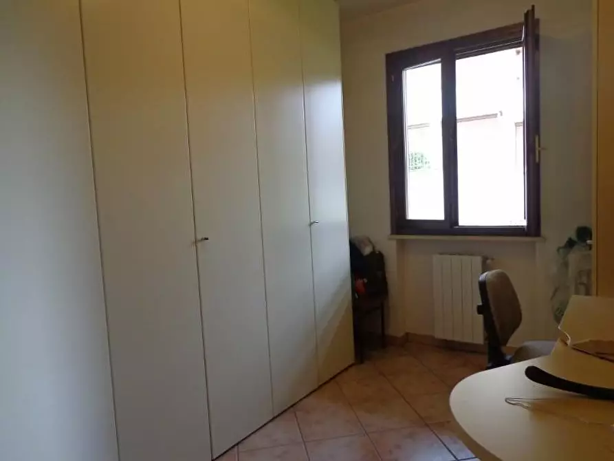 Immagine 8 di Appartamento in vendita  a Fucecchio