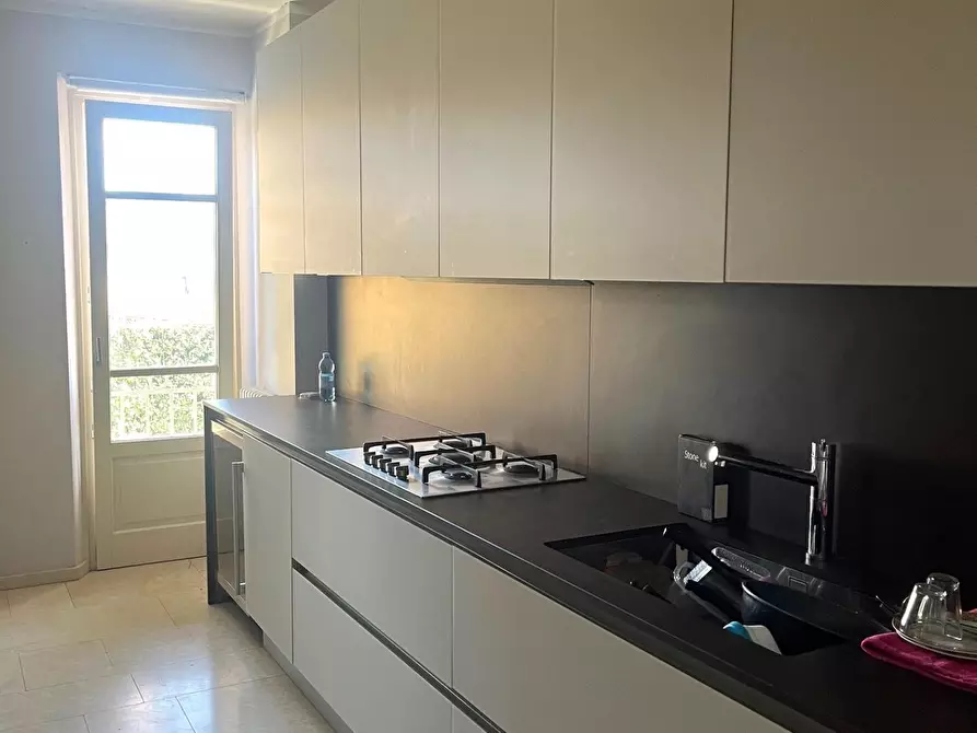 Immagine 9 di Appartamento in vendita  a Massa