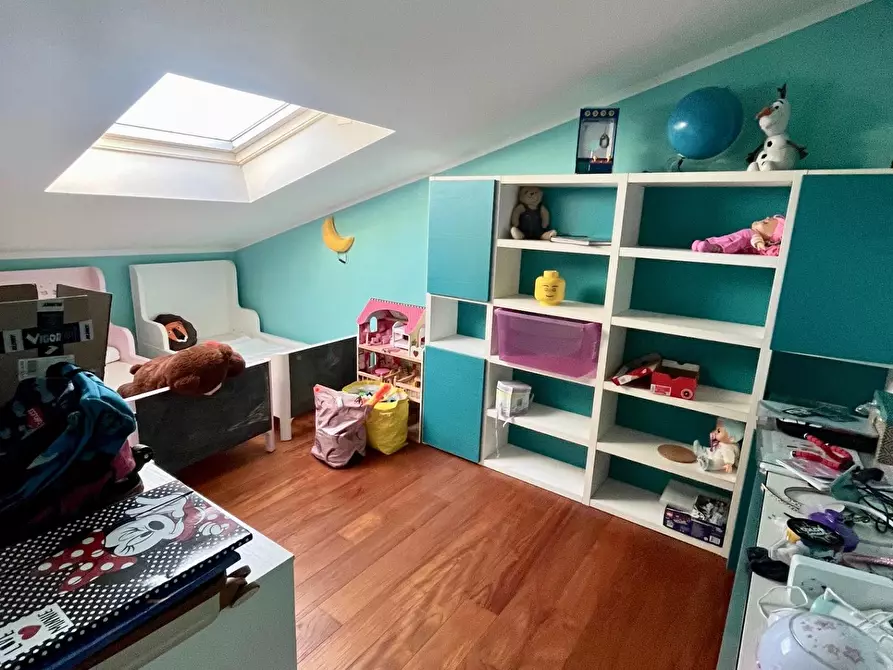 Immagine 11 di Appartamento in vendita  a Massa