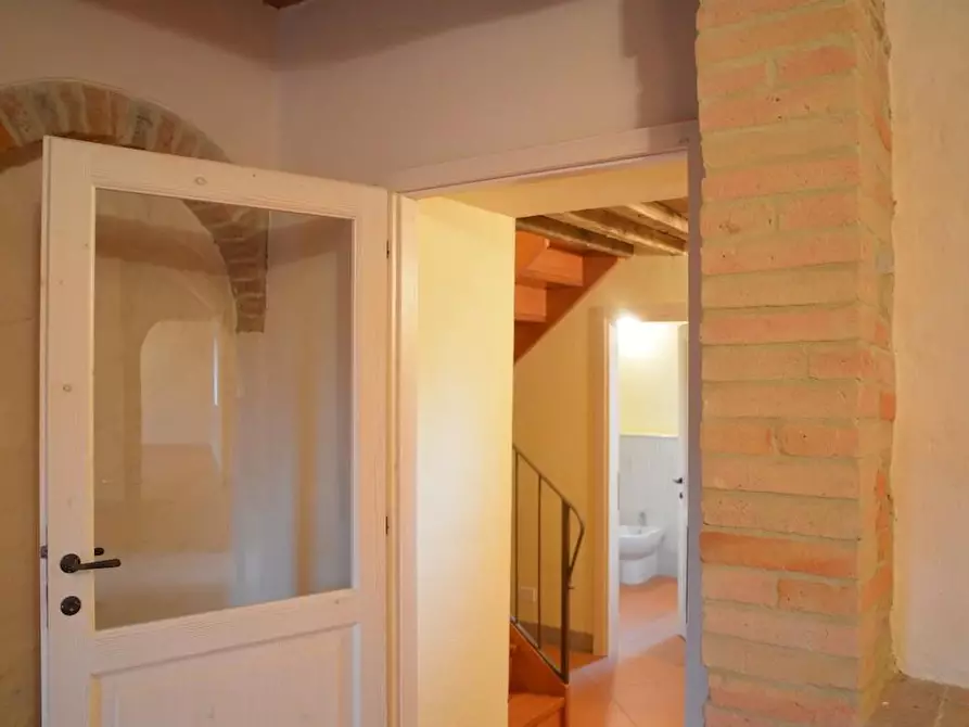 Immagine 28 di Casa colonica in vendita  a Casole D'elsa