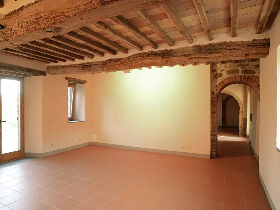 Immagine 32 di Casa colonica in vendita  a Casole D'elsa