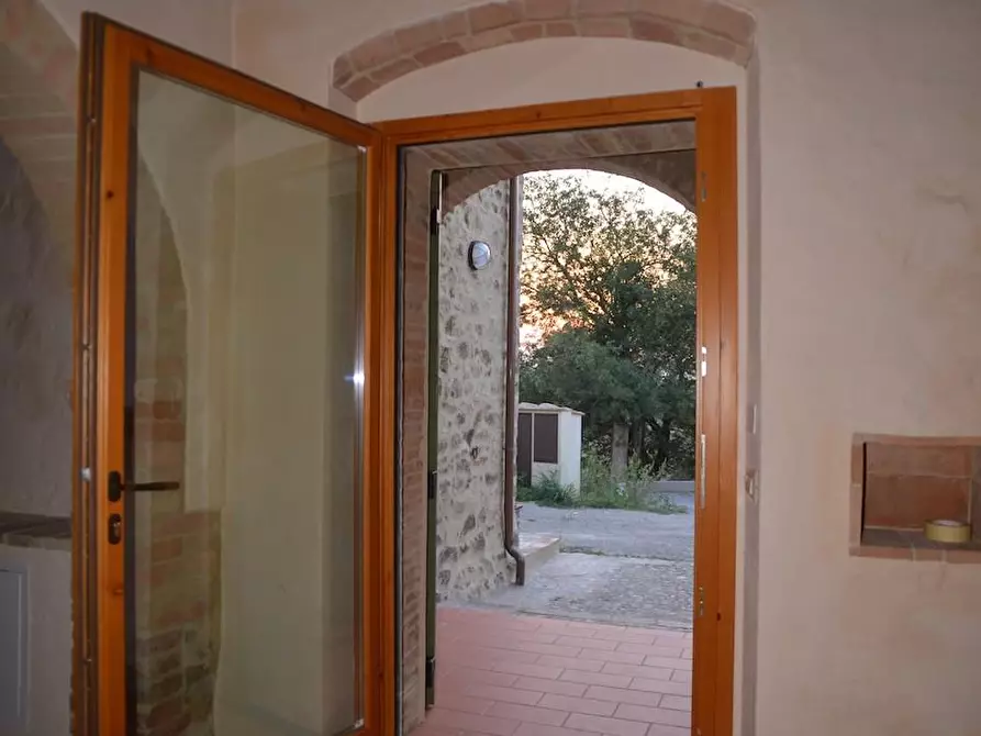 Immagine 31 di Casa colonica in vendita  a Casole D'elsa