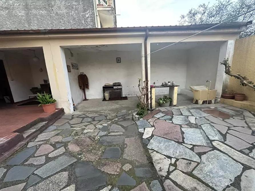 Immagine 29 di Porzione di casa in vendita  a Ameglia