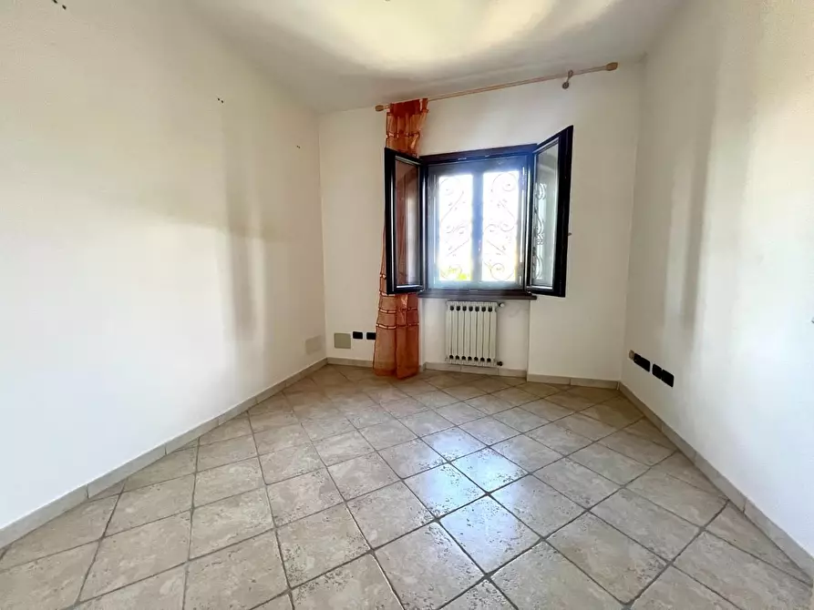 Immagine 20 di Villetta a schiera in vendita  a Cascina