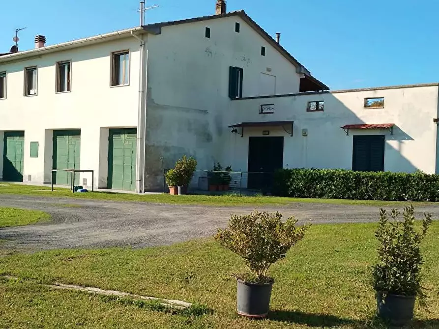 Immagine 16 di Porzione di casa in vendita  a Rosignano Marittimo