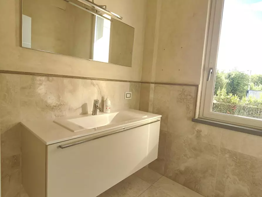 Immagine 8 di Ufficio in vendita  a Fucecchio