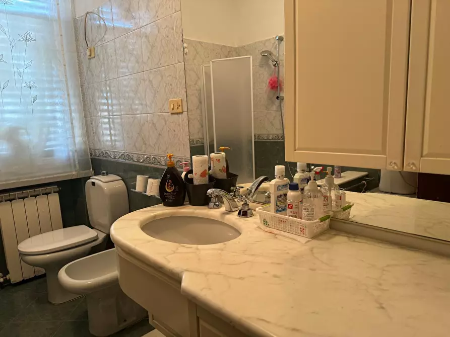 Immagine 8 di Appartamento in vendita  a Ortonovo