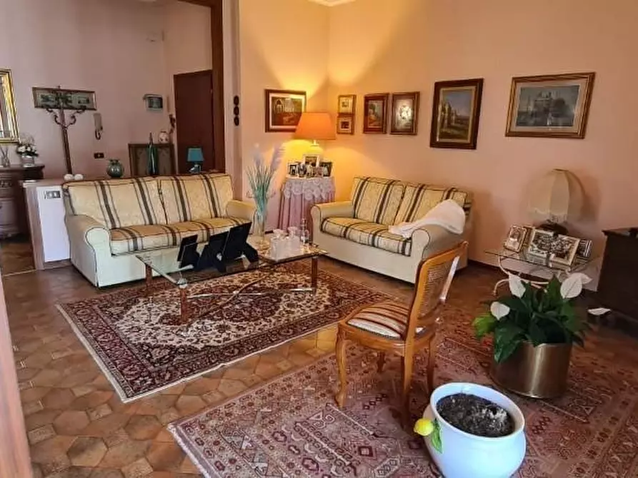 Immagine 7 di Appartamento in vendita  a Fucecchio