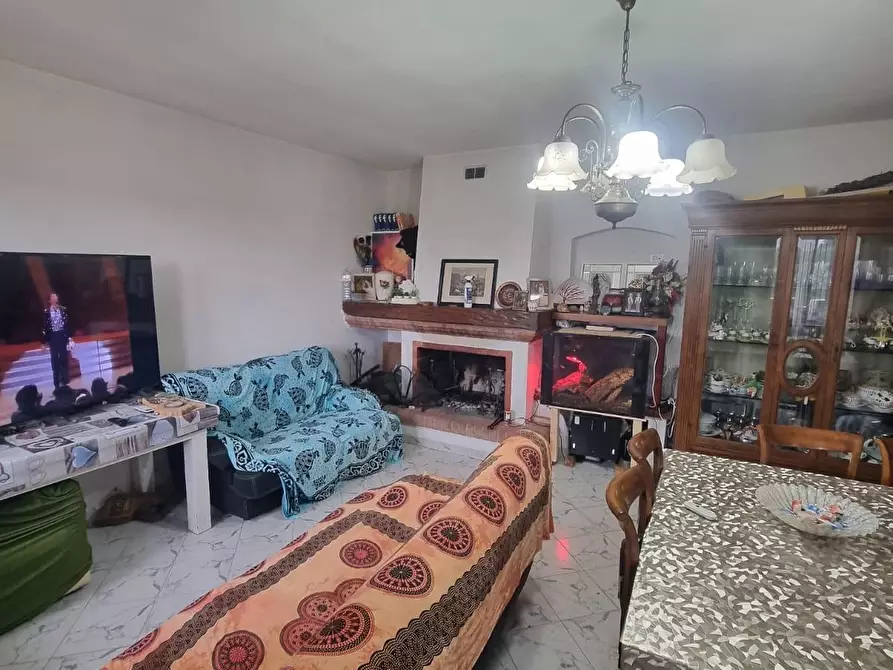 Immagine 5 di Appartamento in vendita  a San Giuliano Terme