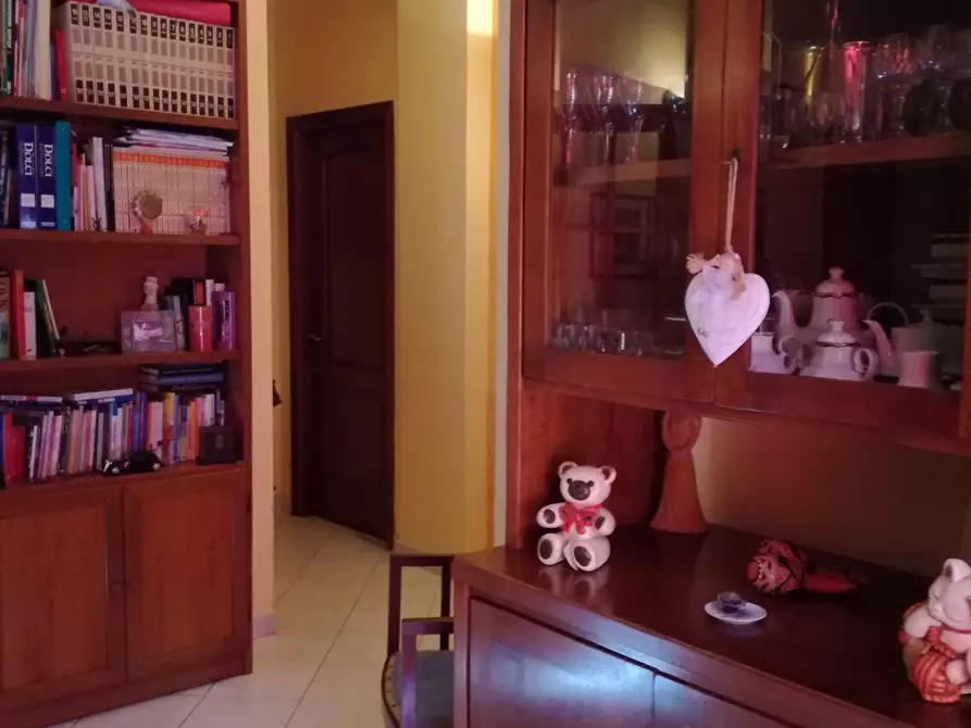 Immagine 4 di Appartamento in vendita  a Carrara